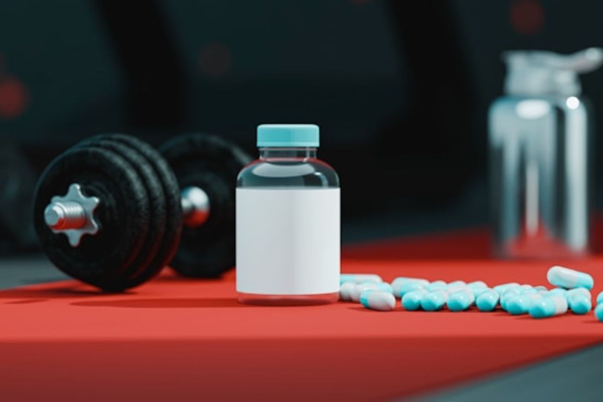 sports-nutrition-supplements Dietitian recommended sports nutrition supplements including protein powder, amino acids, and pre-workouts for energy and recovery
